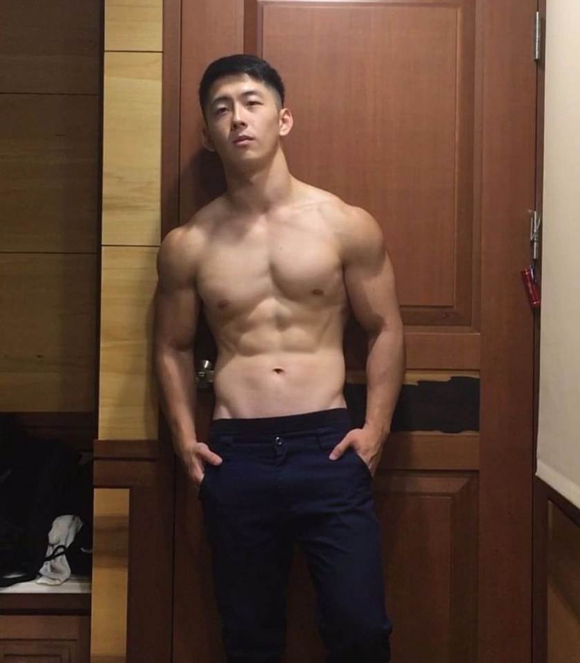 หล่อน่าฟัด