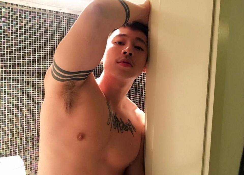 หล่อน่าฟัด