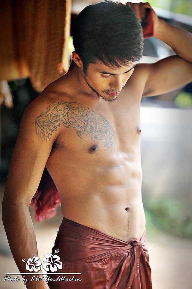 Aof หนุ่มบ้านนา
