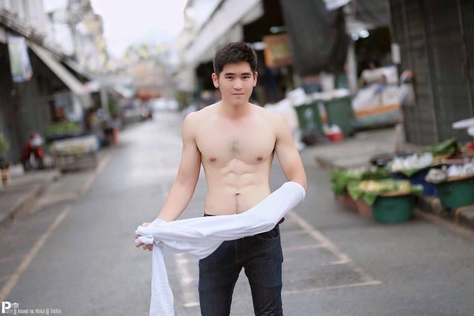 แพ้ความขาว 1,919