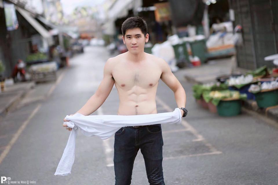 แพ้ความขาว 1,919