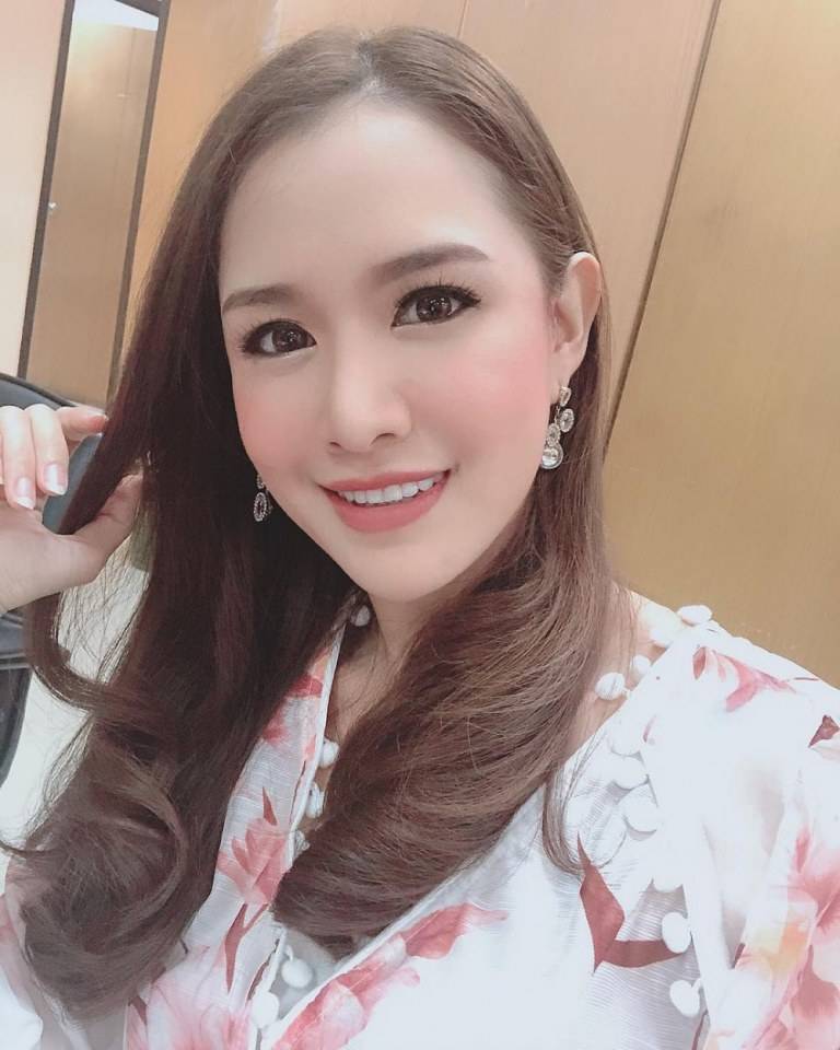 จีน่า อัฉราพร ปี 2556