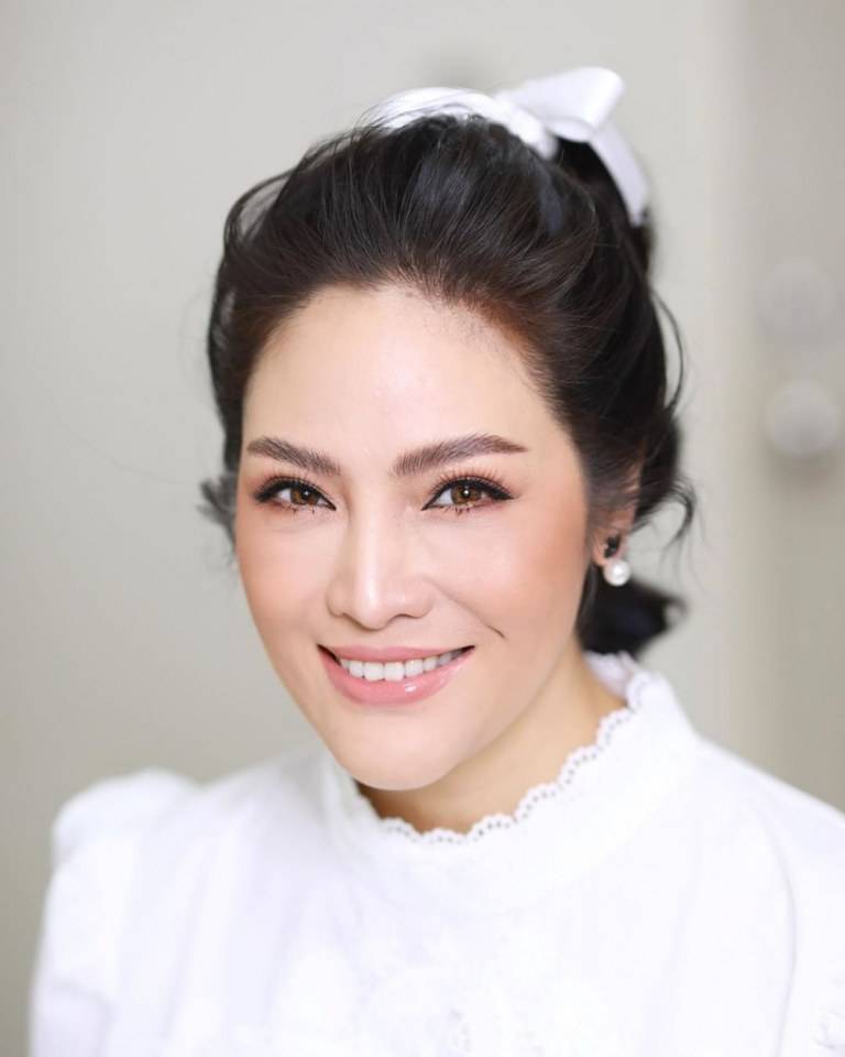 อร อรอนงค์ ปี 2535