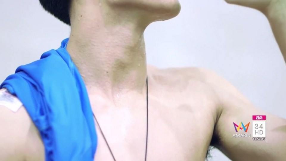 พ่อคุณทูนหัว น่ากินไปทุกส่วน,นักกิฬาไทย.(เฟิร์ส ฉลองรัฐ นอบสำโรง)APOP บันเทิง 34