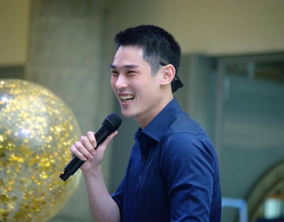 อยากกอด