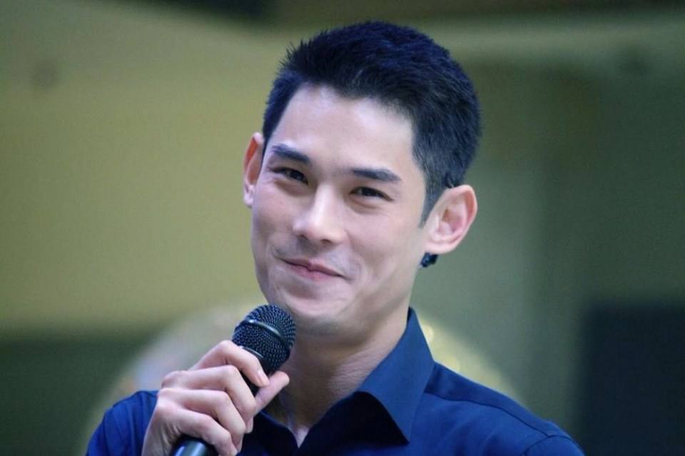 อยากกอด