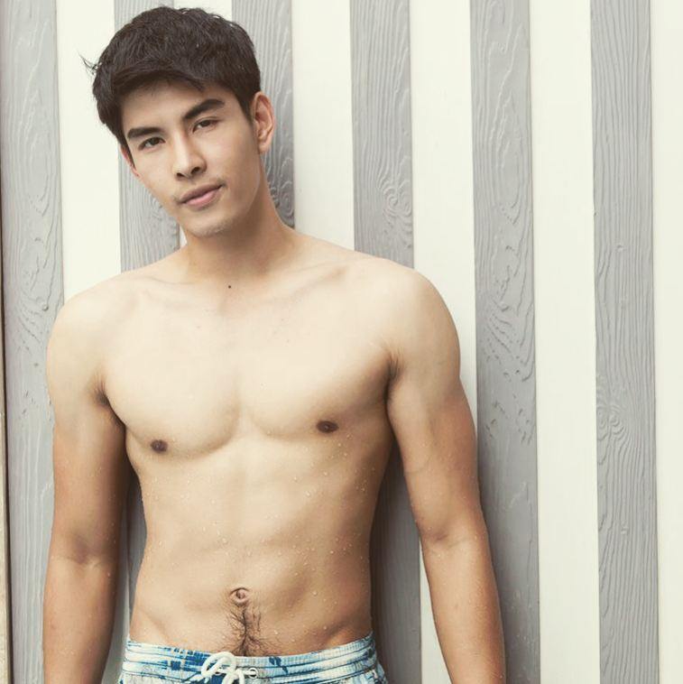 ขนบนใต้สดือ  อื้อฮือ..