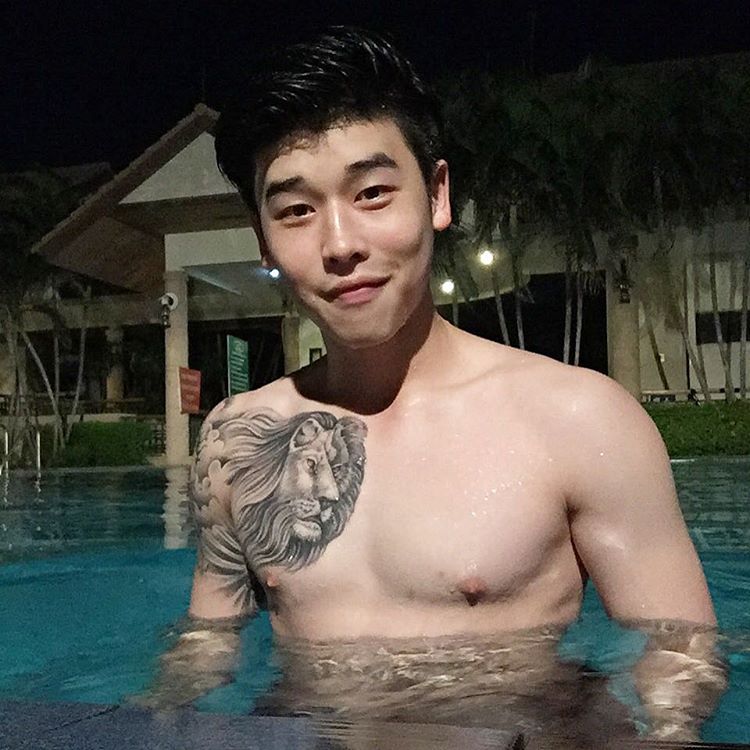 แซ่บหลายผู้ชายถอด