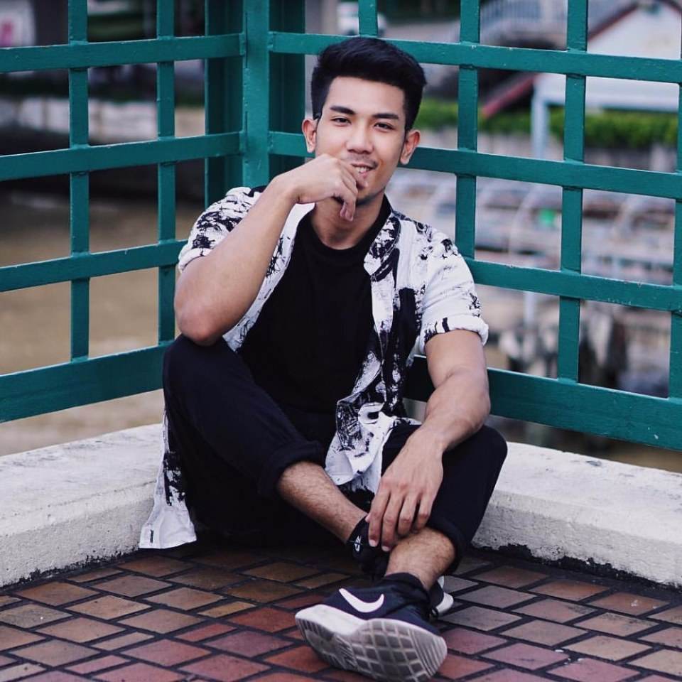 เย็บแรงๆ