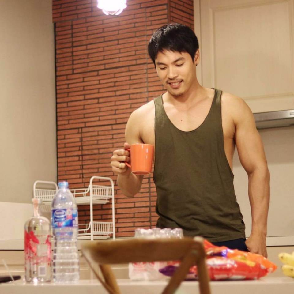 เย็บแรงๆ