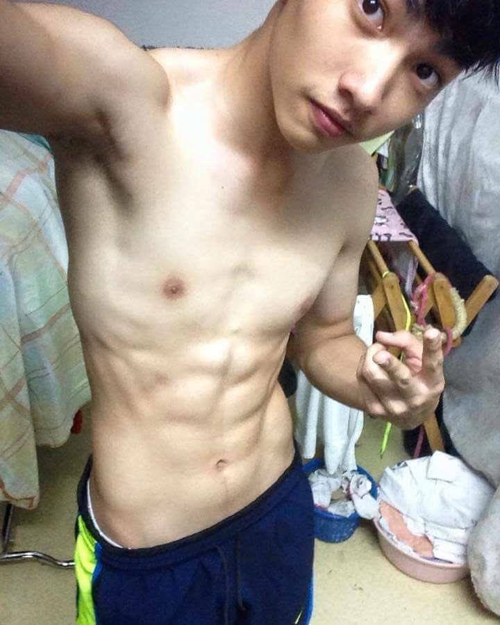 รักหน้าท้อง 1,940