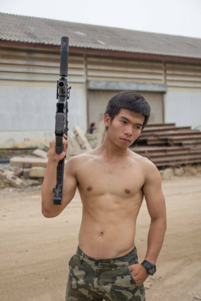 รักหน้าท้อง 1,940