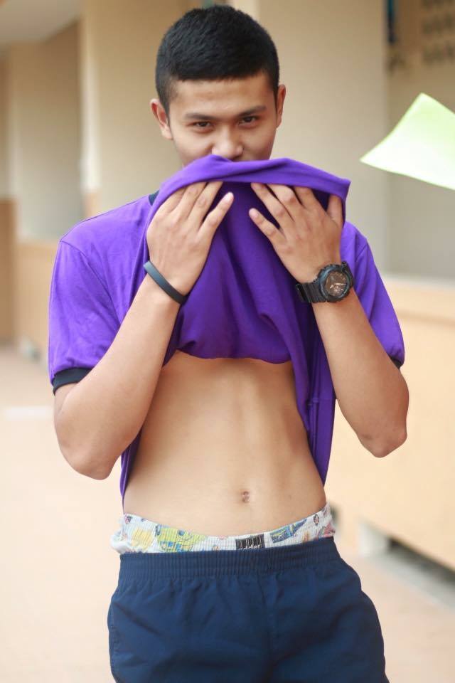 รักหน้าท้อง 1,940