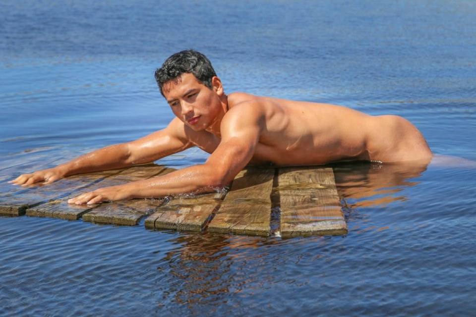 hot male 113 (18+)