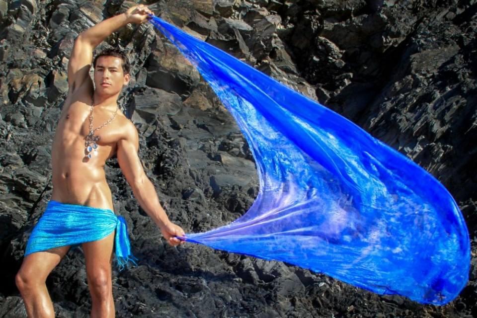 hot male 113 (18+)