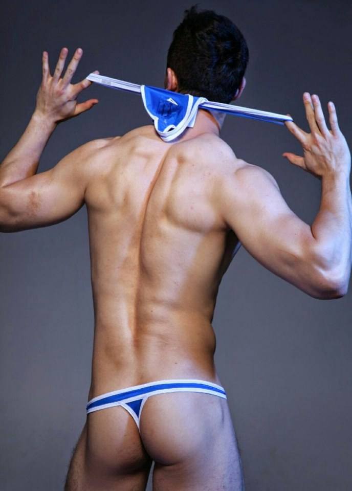 hot male 113 (18+)