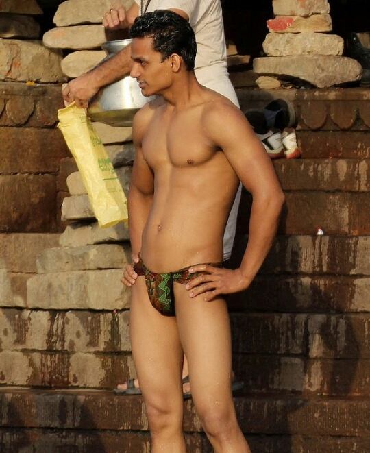 hot male 114 (18+)