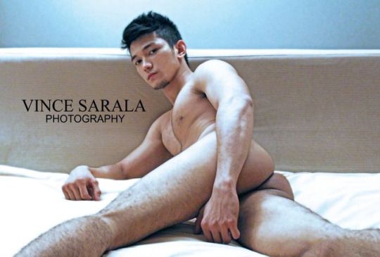 hot male 115 (18+)