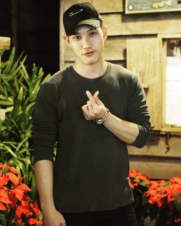 หล่อล่ำ ปล้ำเลยๆ
