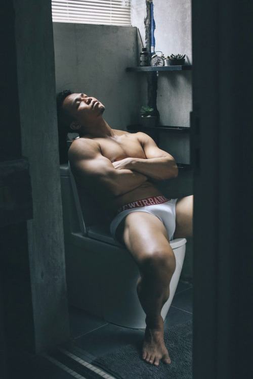 hot male 118 (18+)