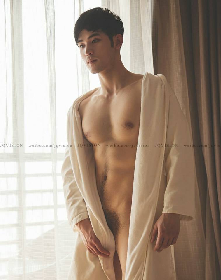 hot male 118 (18+)