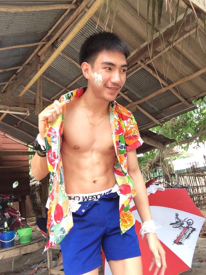 แฉ่ะยามเช้า
