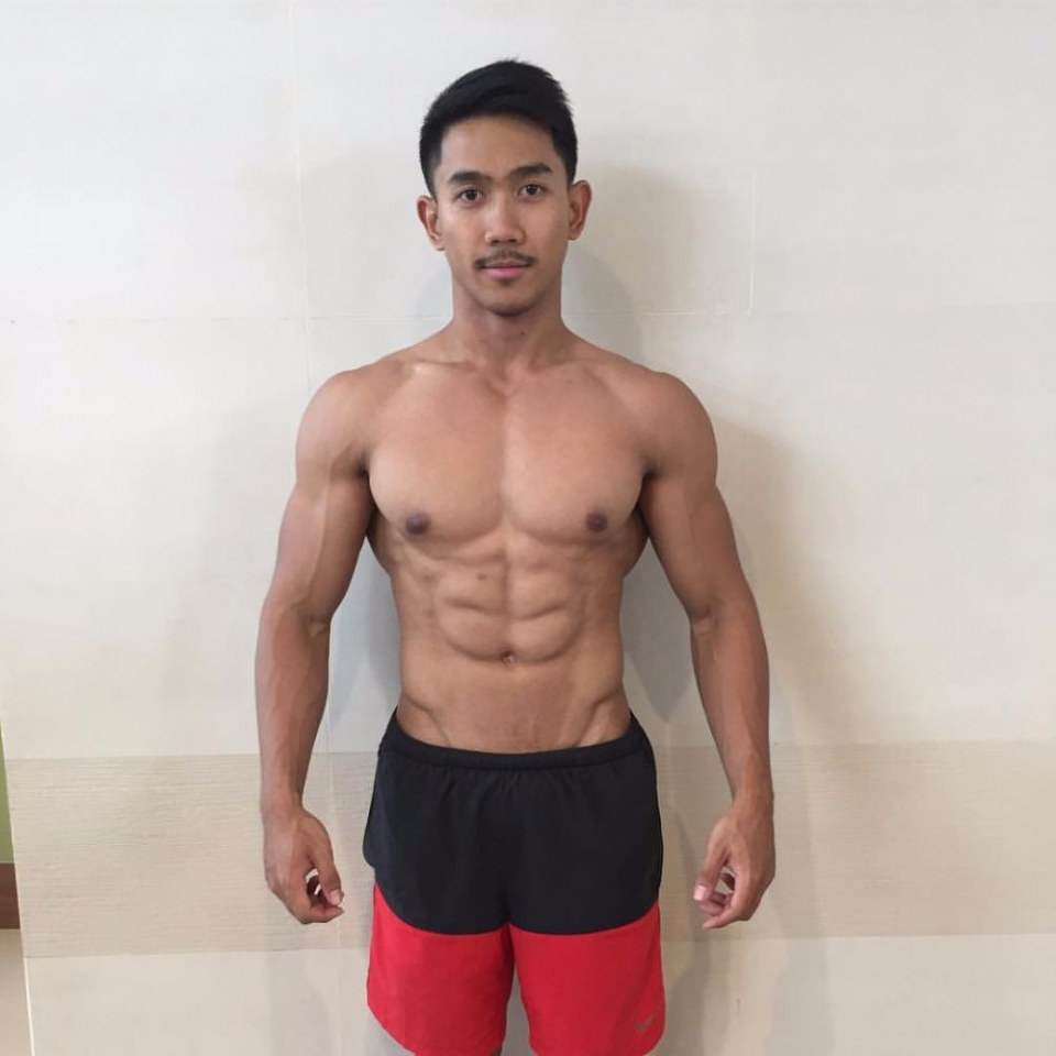 หมีล่ำน่ารัก