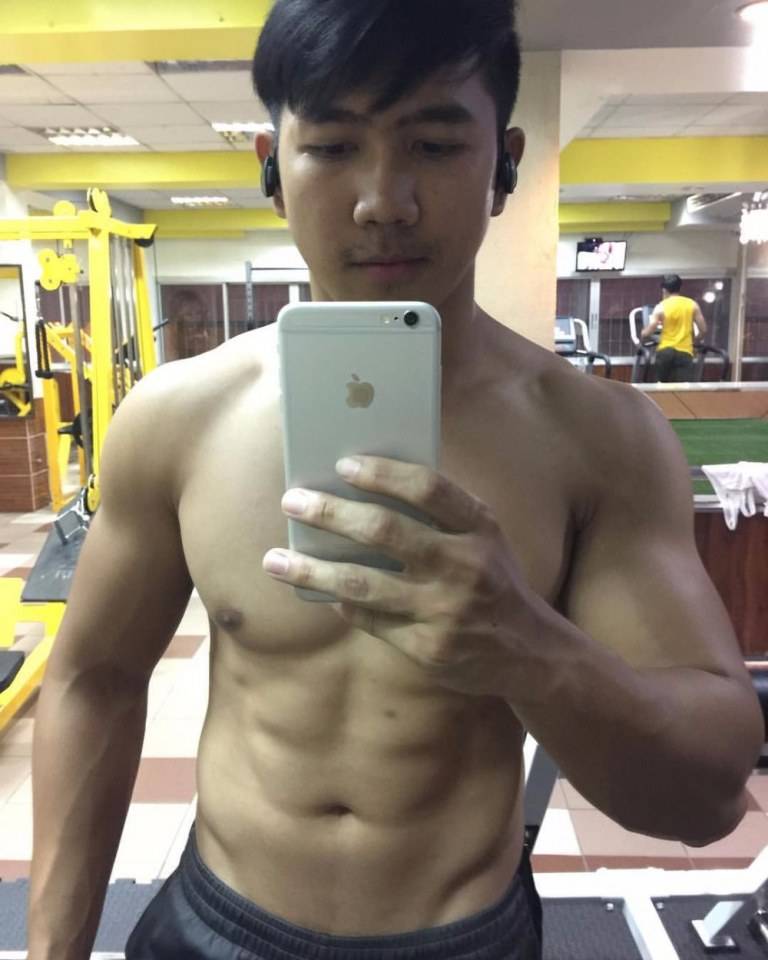 หมีล่ำน่ารัก