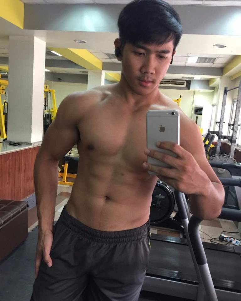 หมีล่ำน่ารัก