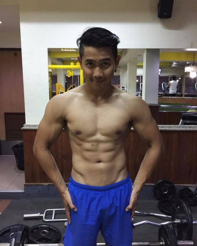 หมีล่ำน่ารัก
