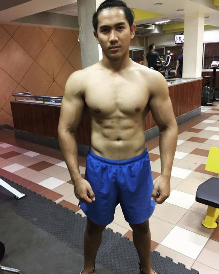 หมีล่ำน่ารัก