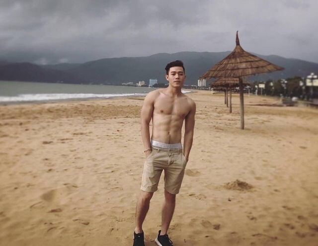 ตี๋เวียดหล่อแน่น Hieu Pham