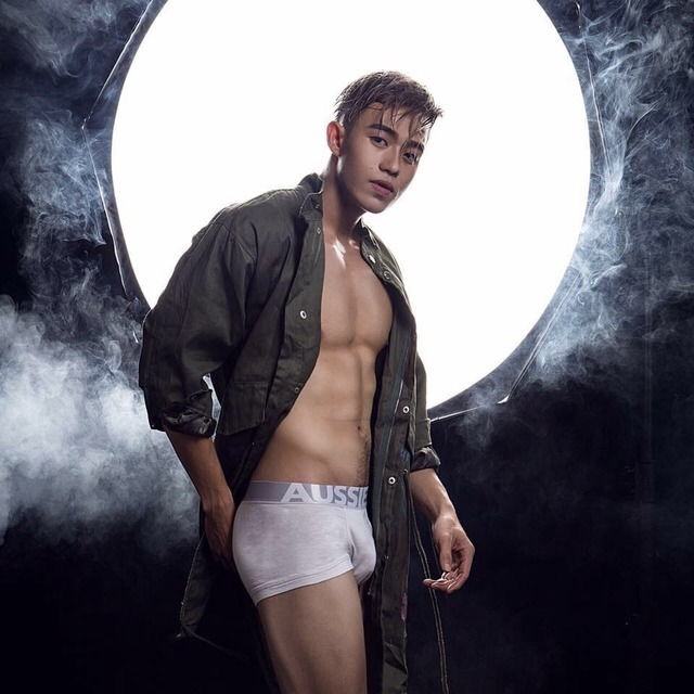 ตี๋เวียดหล่อแน่น Hieu Pham