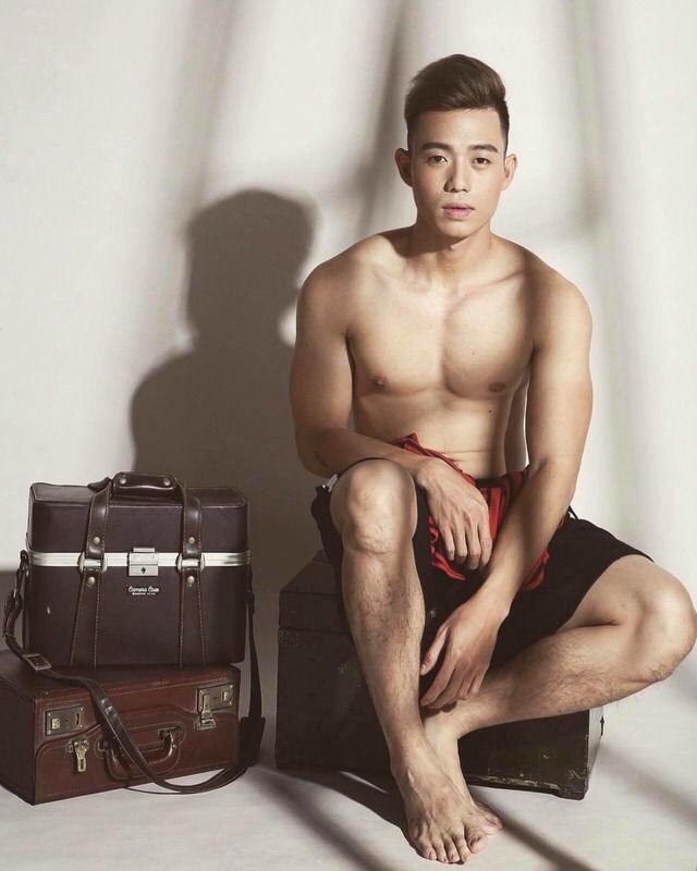ตี๋เวียดหล่อแน่น Hieu Pham