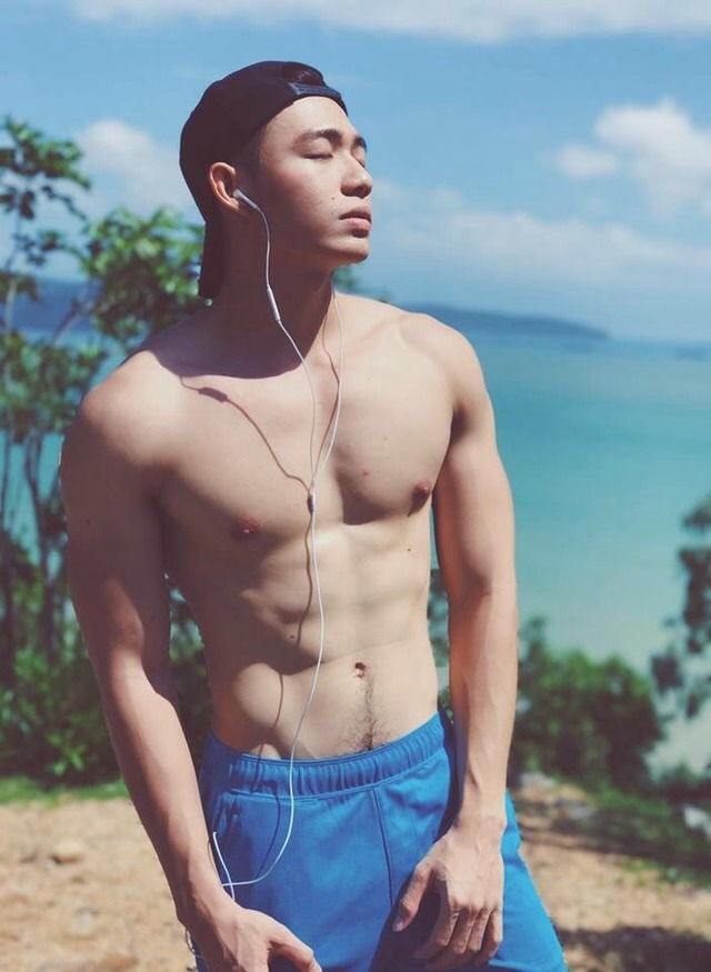 ตี๋เวียดหล่อแน่น Hieu Pham