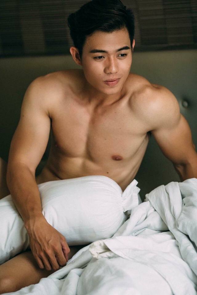 ตี๋เวียดหล่อแน่น Hieu Pham