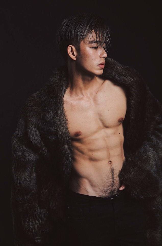ตี๋เวียดหล่อแน่น Hieu Pham