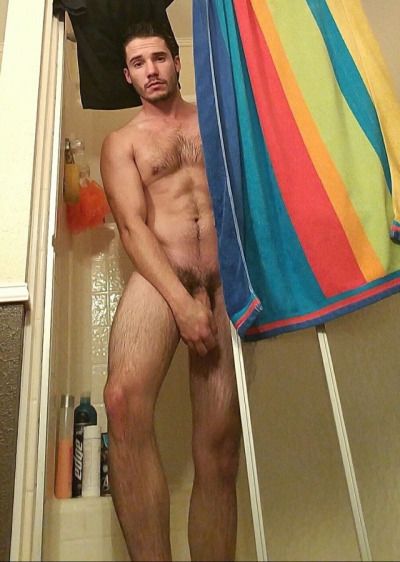 hot male 121 (18+)