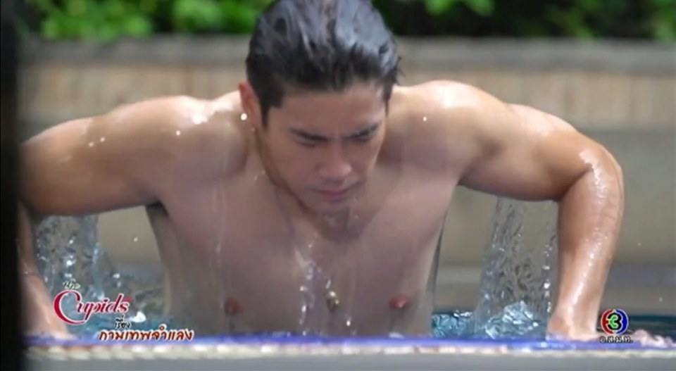 อาเล็ก ธีรเดช ใน กามเทพจำแลง