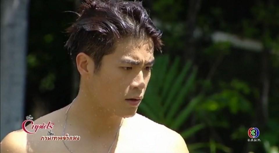 อาเล็ก ธีรเดช ใน กามเทพจำแลง
