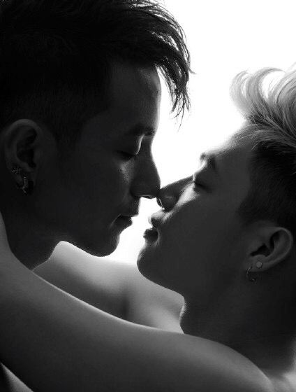 Sexy kiss