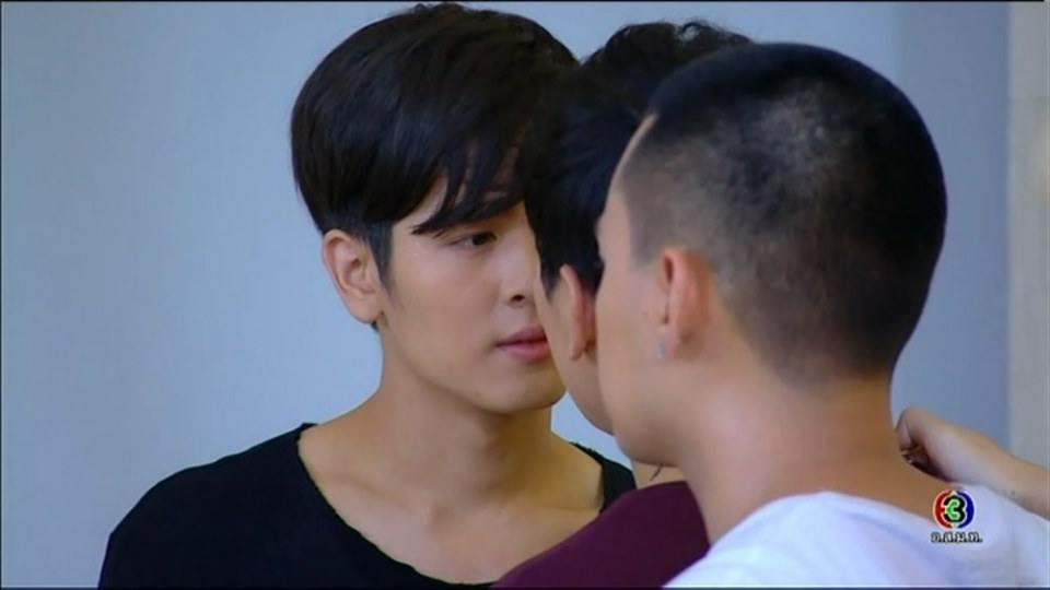 หุ่นแบบนี้คงเอามันขนาด,สายลับจับแอ๊บ ช่อง3