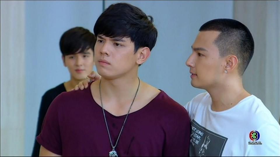 หุ่นแบบนี้คงเอามันขนาด,สายลับจับแอ๊บ ช่อง3