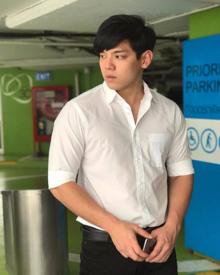 ไลออน รับบทโดย เเก๊ป (จักริน ภูริพัฒน์)