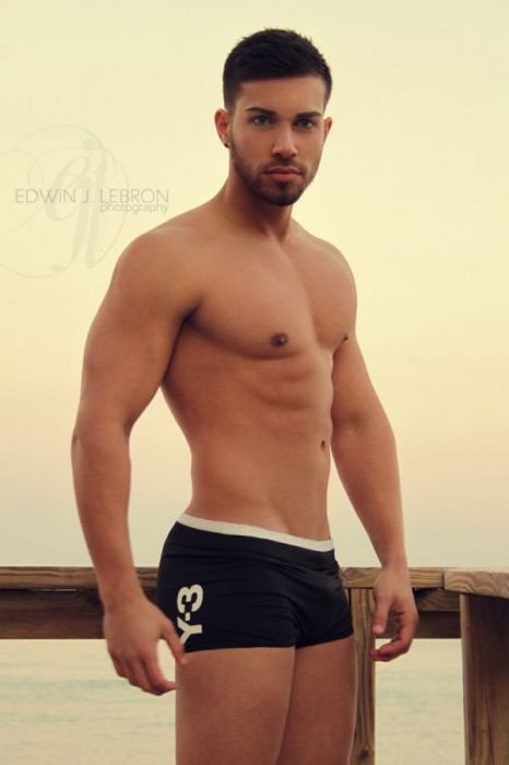 Hot guy in underwear 264