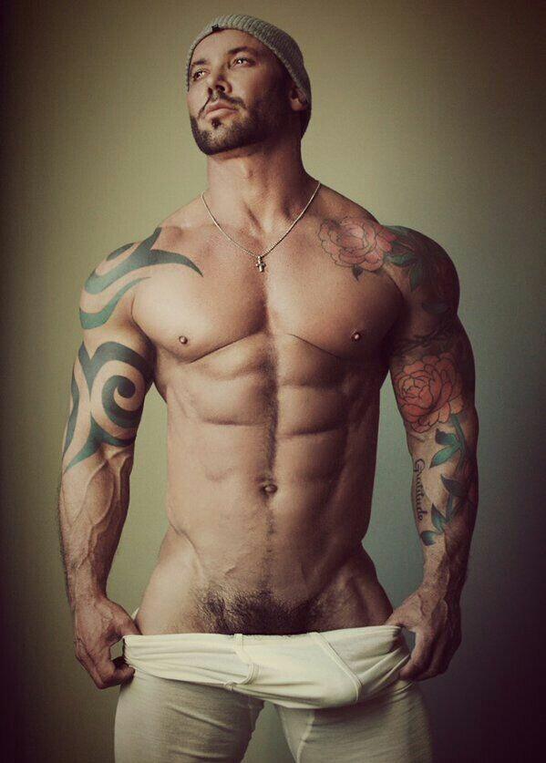 hot male 135 (18+)