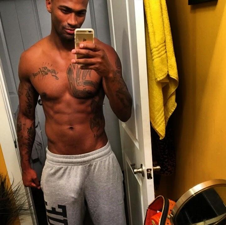 hot male 135 (18+)