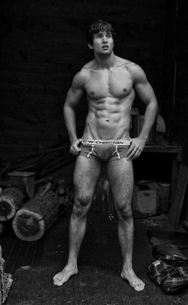 hot male 135 (18+)