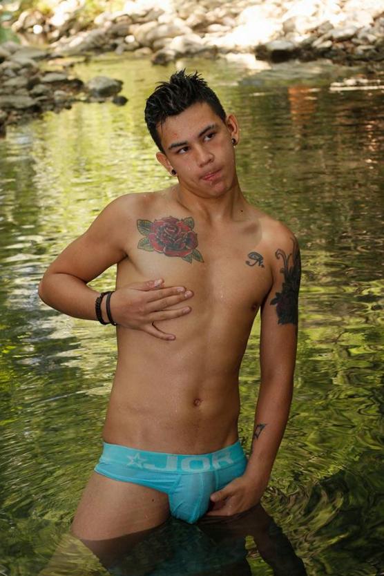 hot male 135 (18+)