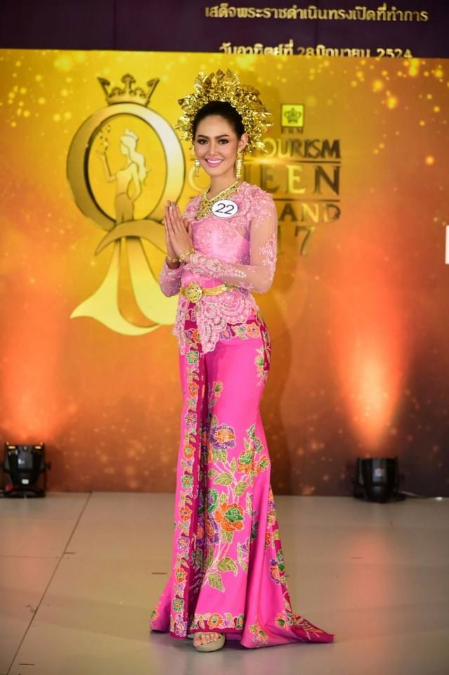 ครั้งแรก กับปรากฏการณ์การรังสรรค์ชุดท่องเที่ยวประจำชาติ บนเวที Miss Tourism Queen Thailand 2017 มนตร์เสน่ห์สถานที่ท่องเที่ยวที่ถูกเนรมิตให้กับสาวงาม 25 คนสุดท้าย